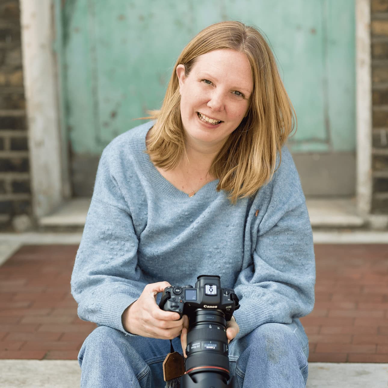 Lyndsey Abercromby, Family, Wedding & Small Business Photographer